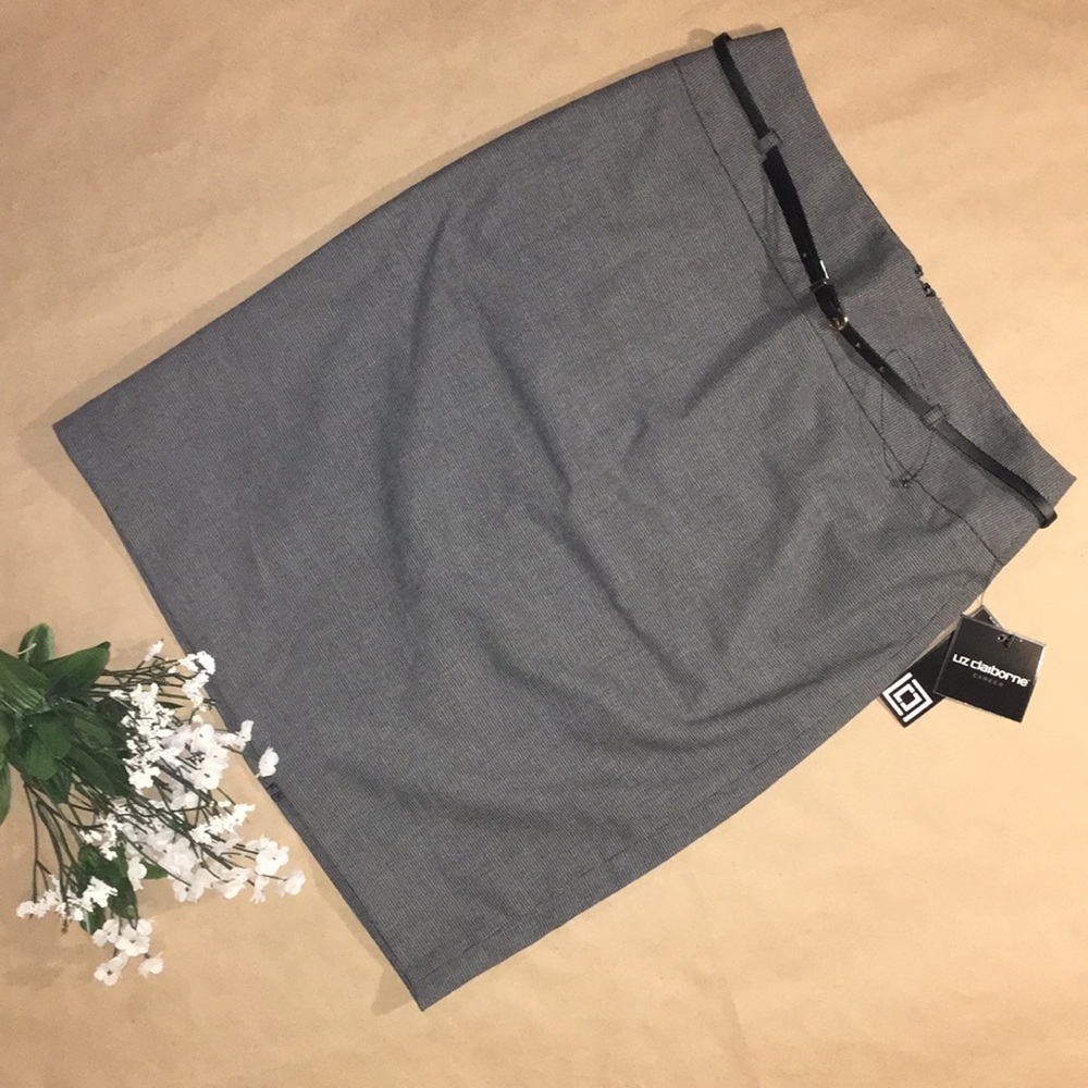 NWT Liz Clairborne Belted Skirt